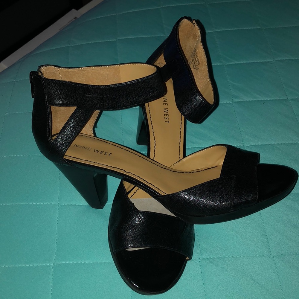 Women sandal